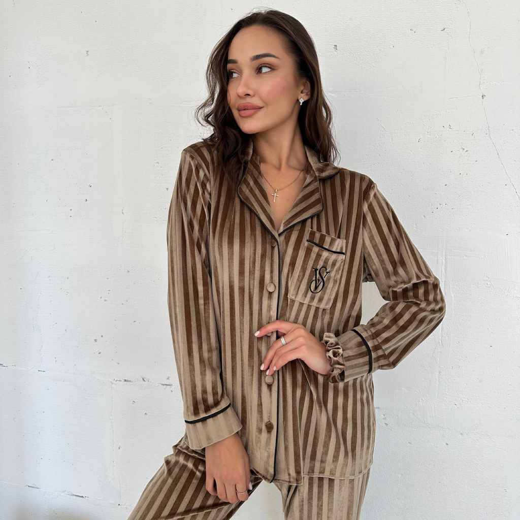 pyjama femme moderne et sophistiqué pyjama femme moderne et sophistiqué